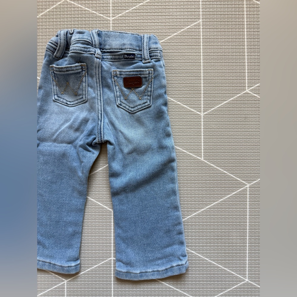 Wrangler|Baby girl/toddler Light Blue Denim bootcut jeans,straight leg•Classic